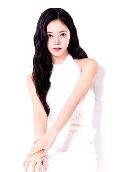Yun Ha-Jeong